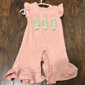 Three Sisters - Bunny 🐰 outfit